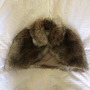 COPY - FUR CAPE